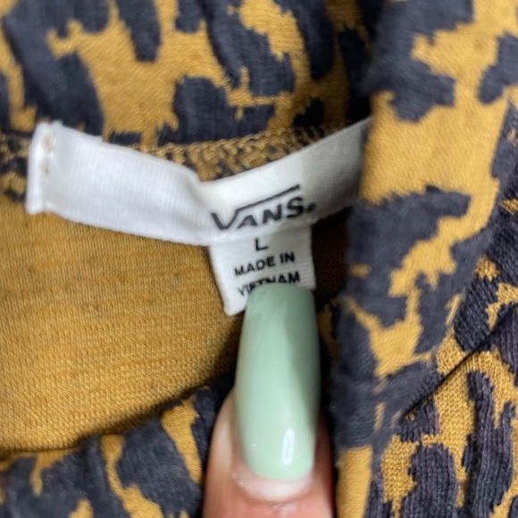 Crop T from Vans - Picture 2 of 4